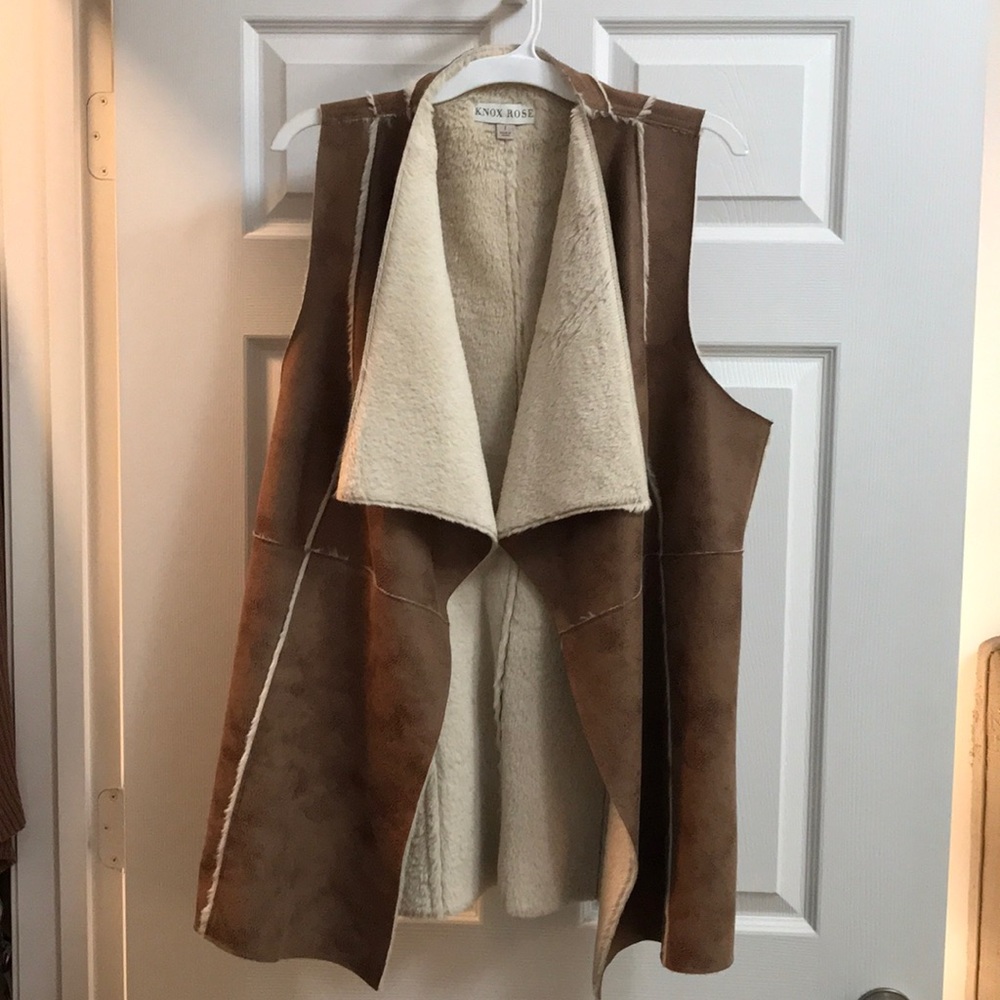 Tan faux fur vest size large